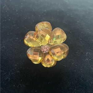 Beautiful Golden Flower Women Ring Size 9 With Zirconia